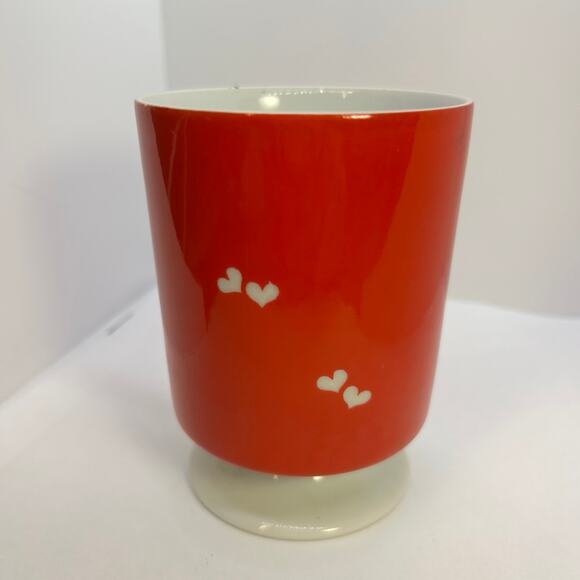 Pedestal Tea Coffee Hot Chocolate Mug Red "Ruth" with Hearts in Cursive - Picture 11 of 13